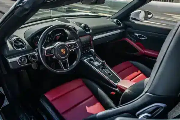 Rent Porsche Boxster 718 (White), 2019 in Dubai - Image 4
