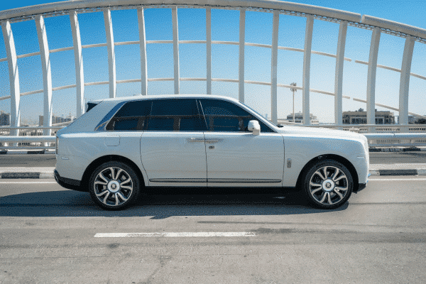 Rent Rolls Royce Cullinan (White), 2019 in Dubai - Image 7