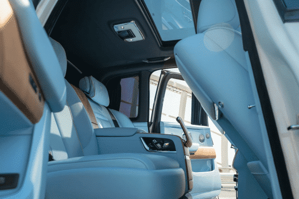 Rent Rolls Royce Cullinan (White), 2019 in Dubai - Image 3